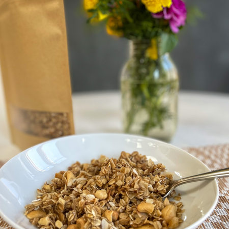 Ginger cashew granola 